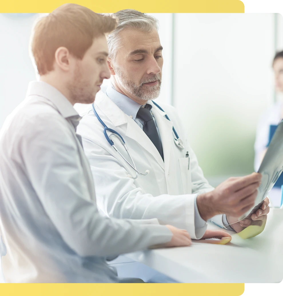 solucoes leandro medeiros especilaista em coluna vertebral